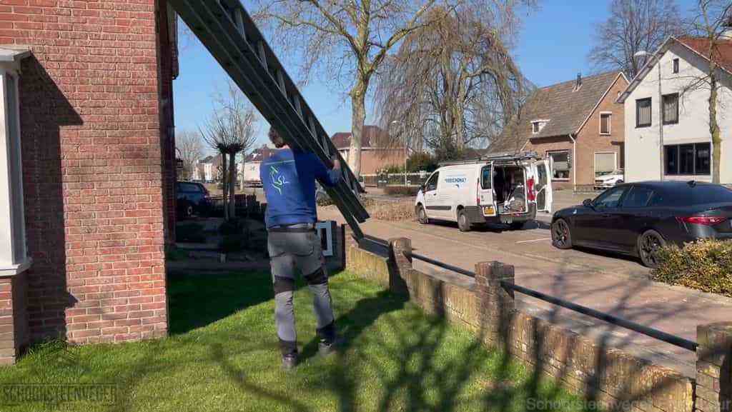 Schoorsteen onderhoud Etten-Leur ladder bus
